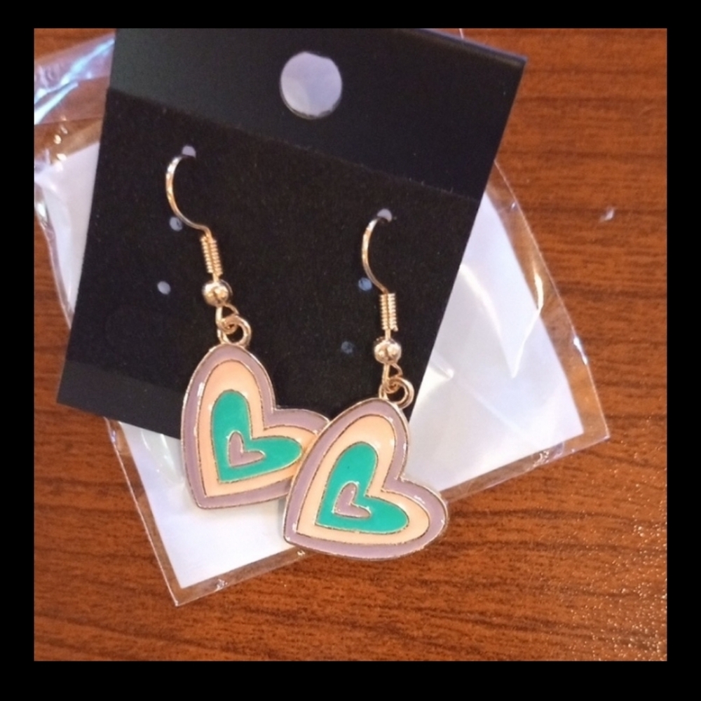 ♥️ E 5 / $20 Chic Heart-Shaped Gold and Teal Earrings
